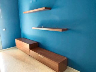 Conjunto de Mueble de Salón y Estanterías.