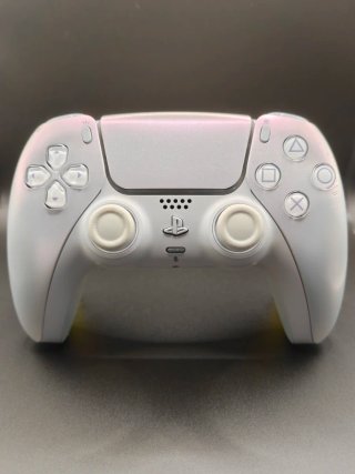 Controller PS5 Chroma Pearl con joystick TMR