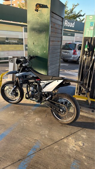 Peugeot XP6 49cc