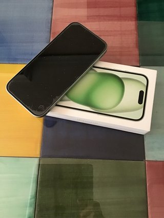 iPhone 15 128GB Verde NO NEGOCIABLE
