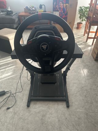 Volante y Soporte Simulador Thrustmaster