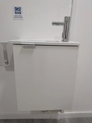 Lavamanos con Grifo