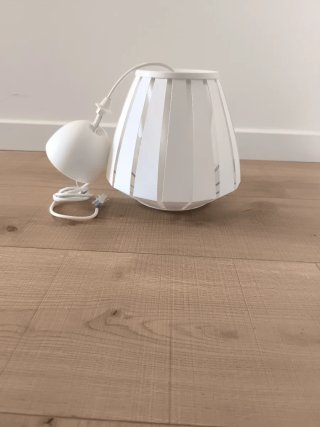 Lámpara de techo Ikea blanca