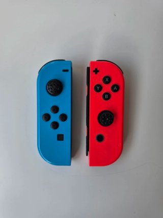 Joy-Con Nintendo Switch (usati)