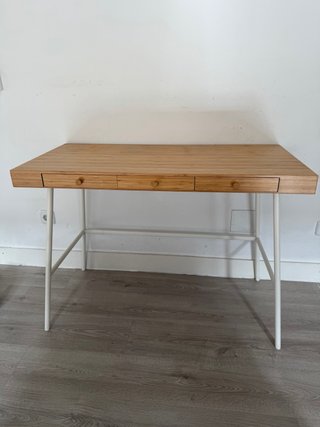 Escritorio Ikea LILLÅSEN