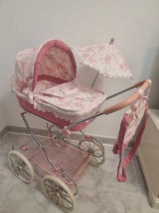 Carrito de Muñeca Estilo Clásico