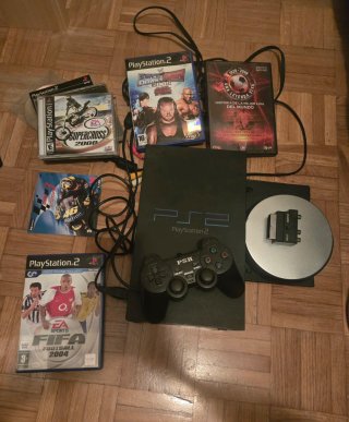 Consola PlayStation 2 (PS2) con juegos