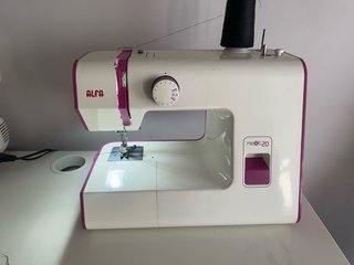 Máquina de coser Alfa Next 20
