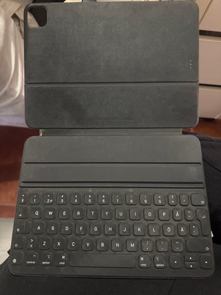 Apple Smart Keyboard Folio para iPad Pro 11 suizo.