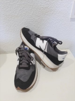 New Balance 40.5