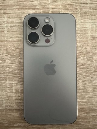 iPhone 15 Pro Gris