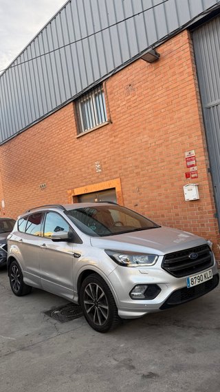Ford Kuga ST Line 2017 · ARRANCA Y ANDA · Chapa OK