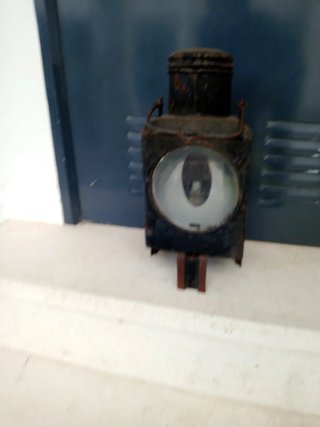 Farol antiguo de tren alemán