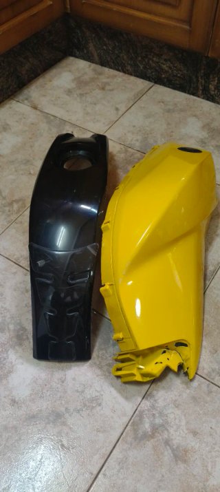 Carenado Depósito Yamaha YZF R125 2008