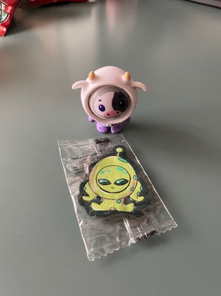 Figura Astro Muu y Parche Freak Marbles