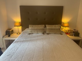 Cama Matrimonio con Canapé y Mesitas