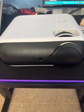 Proyector 240 ANSI Lúmenes