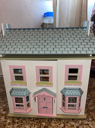 Casa de Muñecas Grande de Madera