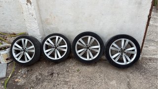 Llantas Seat León FR 5x100 con neumáticos  OK
