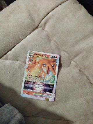 Carta Pokémon Charizard V-ASTRO