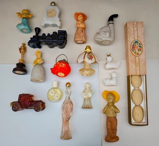 Lote de 17 Objetos Vintage AVON Años 70