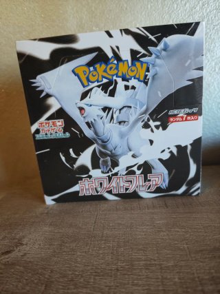 Pokemon White Flare