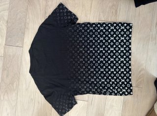 Camiseta Louis Vuitton Monograma Gradiente