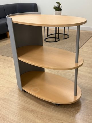 Mesa Auxiliar Ovalada de Tres Niveles