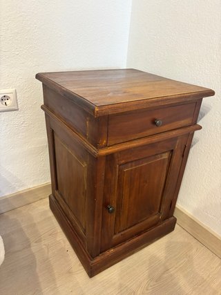 2 Mesitas de noche rústica de madera