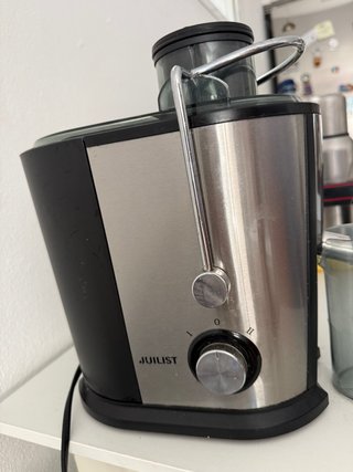 Extractor de jugos JUILIST 600W