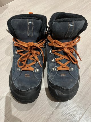 Botas de montaña Quechua waterproof