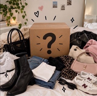 Scatola sorpresa PICCOLA con abbigliamento e accessori