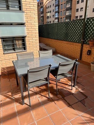 Conjunto de mesa y 4 sillas de terraza