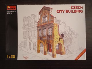 Maqueta Edificio de ciudad checa 1:35 Miniart 3501