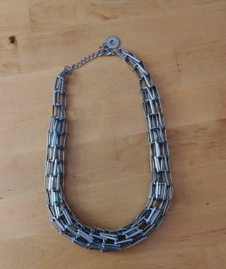 Collar de eslabones plateado