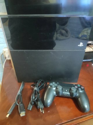 PS4 (PlayStation 4) Negra