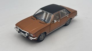 DEA4541 Opel Commodore B 1/24 senza scatola orig