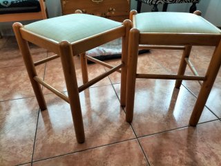 Set de 2 Taburetes de Madera