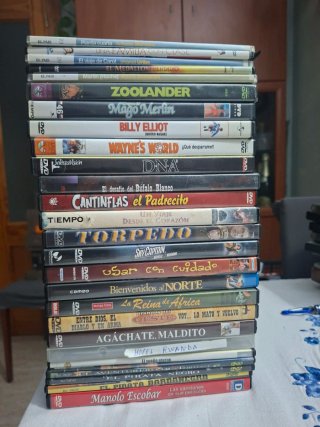 Lote de 25 Películas en DVD a 1 € unidad