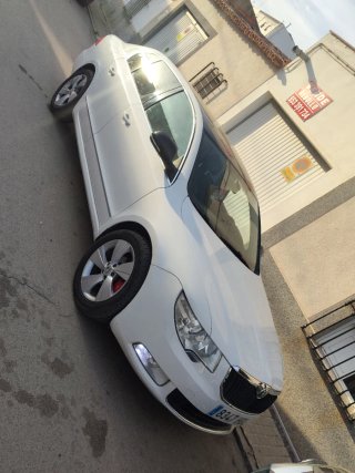 Skoda Superb 2011