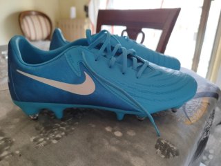 Scarpe da calcio Nike Phantom n.42
