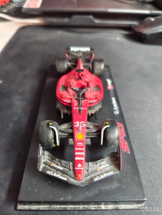 Maqueta Ferrari F1 Charles Leclerc