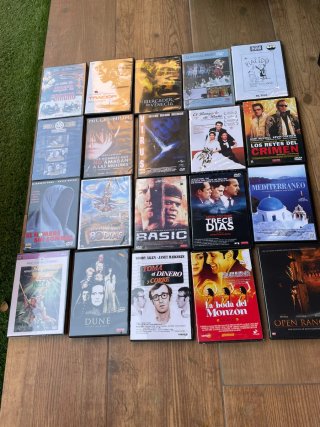 Lote de 140 Películas en DVD