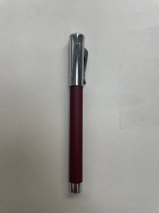 Bolígrafo Graf von Faber-Castell Granate
