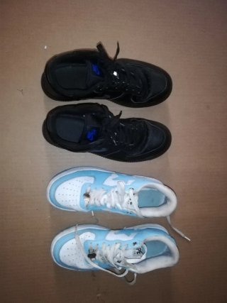 2 Paia di Scarpe Nike