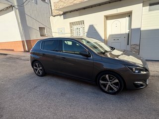 Peugeot 308 2015