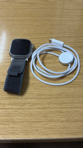 Apple Watch Ultra2 49mm wifi+cellular 64G Titanio