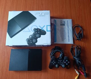PlayStation 2 Nera Completa con Scatola e Accessori
