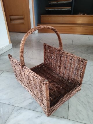 Cesta Leñera de Mimbre
