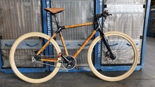 Bicicleta de Bambú y Carbono